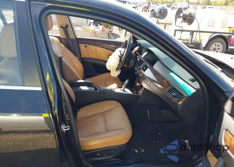 2008 BMW 535I из США, поврежденный, VIN WBANW13598CN57210